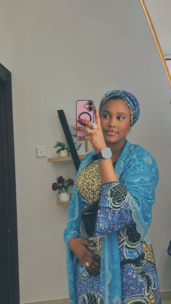 Haleemarh_Gumel's tweet photo. Have you seen a beauty today? I bet no🌚
Well……. Assalamu Alaikum❤️ https://t.co/qyIcFTC0UD