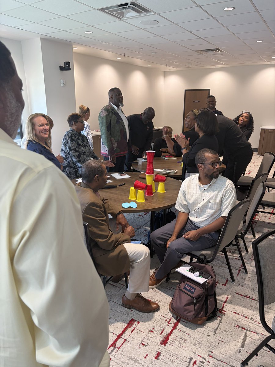WJohnsonJMCSS's tweet photo. Building a stronger team starts with learning to listen—not just to respond, but to understand. 👂🏽

Today’s team-building activity challenged us to practice intentional listening: slowing down, creating space, and being fully present with one another. 🔗🫶🏽 https://t.co/fDXMVTPg0W
