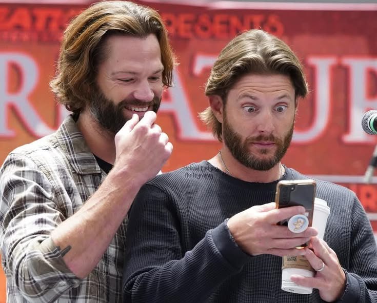 J2_chaos's tweet photo. Them being Happy, Adorable, Goofy and together is all we need!!!
#J2 #JaredPadalecki #JensenAckles https://t.co/mm4JyRMsRf