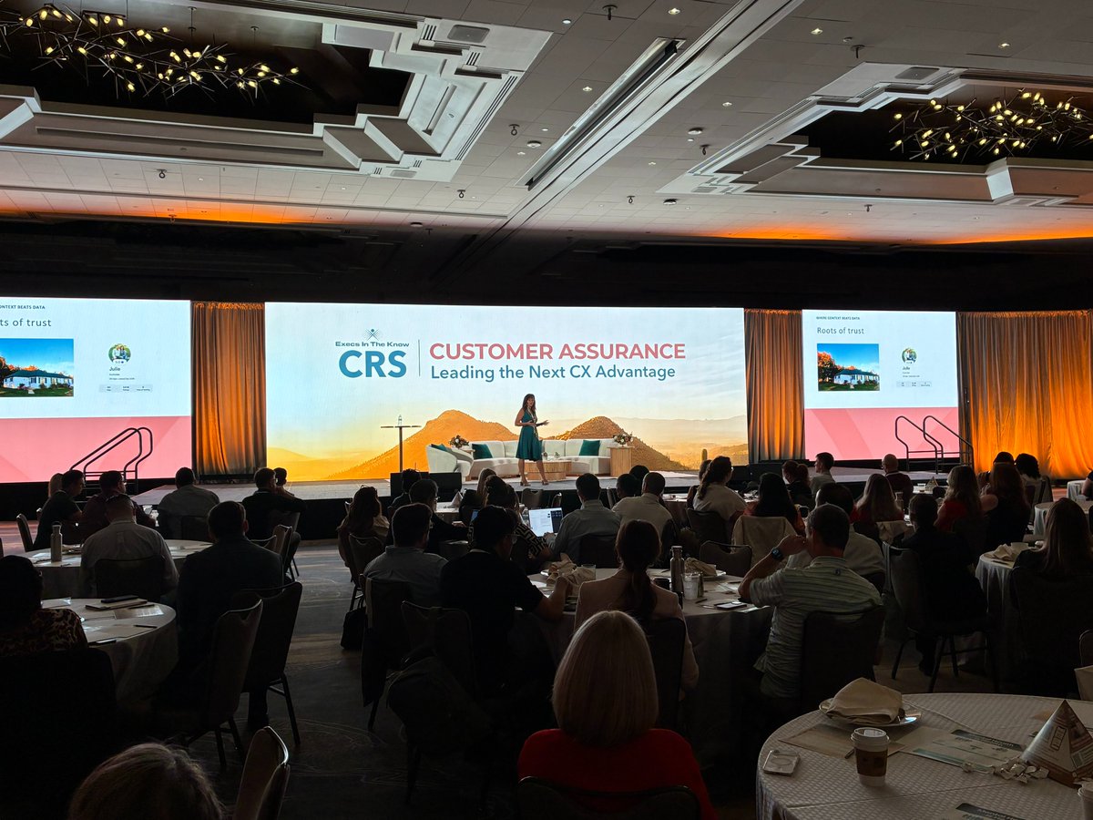 ExecsInTheKnow's tweet photo. We started Day 2 of CRS Scottsdale with a thought-provoking keynote from Julie Weingardt, Chief Operations Officer at @turo!

#CRSScottsdale #CRSMoments https://t.co/FSmzpeZezo