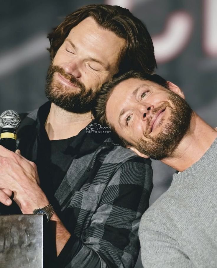 J2_chaos's tweet photo. Them being Happy, Adorable, Goofy and together is all we need!!!
#J2 #JaredPadalecki #JensenAckles https://t.co/mm4JyRMsRf