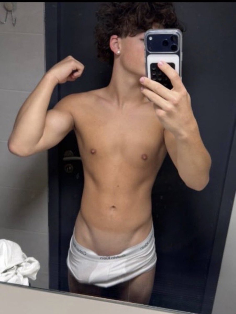 Clb_leak's tweet photo. Full leak tiktokeur sur mon canal telegram payant -50% ✅ go mp #lenydpt #kai #julienlieb #leaktiktok https://t.co/PgbVxZ19eV