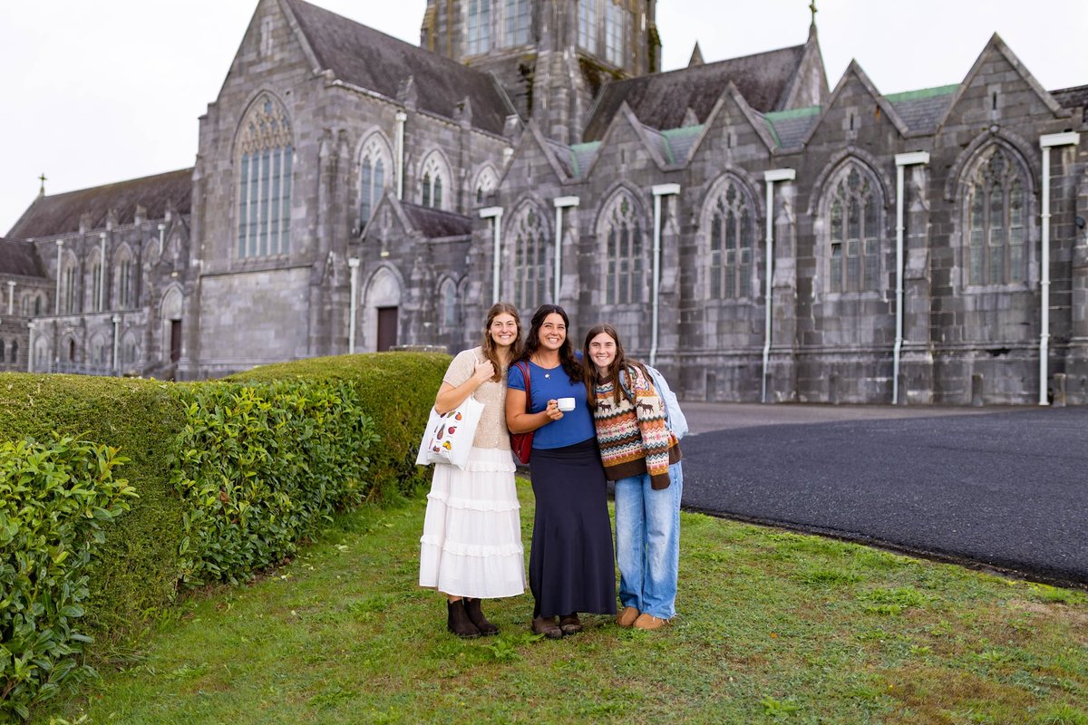 avemariauniv's tweet photo. 🇮🇪 IRELAND APPLICATIONS ARE OPEN! 🇮🇪

Our Pioneer students are experiencing Mount Melleray Abbey for the first time, and we can't wait to see where this journey takes them.
Now it's your turn.

Spend a semester living, studying, and praying at AMU's Ireland campus in County Waterford while immersing yourself in Ireland's rich culture, history, and spiritual heritage, all while staying on track for graduation.

☘️ Don't miss out. Semesters are filling fast!
Apply for Spring 2027, Fall 2027, or Spring 2028: https://t.co/XWRdl6r90g

Questions? Contact Jesse Ray, Director of Student Programs, at (239) 402-7050 or Ireland@avemaria.edu
Eligibility is limited to currently enrolled Ave Maria University students.