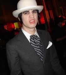 germancigarette's tweet photo. dracula’s queer cousin iarchmybachula https://t.co/5pZUbO7gvT