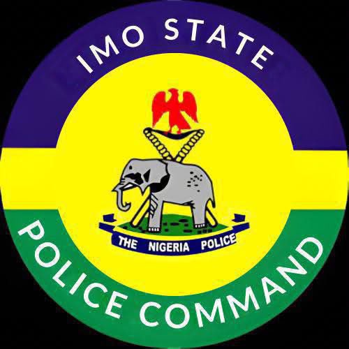 ImoPoliceNG's tweet photo. IMO POLICE COMMAND, SISTER AGENCIES INTENSIFY EFFORTS TO RESCUE ABDUCTED CORPS MEMBERS, ARREST SUSPECTED ABDUCTORS

The Imo State Police Command, led by the Commissioner of Police, CP Audu Garba Bosso, in collaboration with sister security agencies, has deployed tactical teams and operational assets to rescue the abducted corps members and other passengers and to arrest the suspected abductors.

The incident occurred at about 0630hrs on 1st October, 2026, along the Owerri-Onitsha Road, by Umunoha. Two buses conveying NYSC corps members and other passengers from Ibadan to Uyo, Akwa Ibom State, and Bende, Abia State, respectively, were attacked by suspected armed men.

Following a swift response by the Police and other security agencies, both buses have been recovered and 10 victims were rescued at the scene. The rescued victims are in safe hands and are being attended to. The exact number of persons abducted is being verified and will be made public once confirmed.

Operatives are conducting coordinated search and rescue operations, backed by intelligence-led tracking of the suspects.

The Commissioner of Police, alongside other Service Commanders, visited the scene for an on-the-spot assessment and to give operational direction. He assured the public that the Command will sustain the operation until all victims are safely recovered and the suspects are brought to justice.

The Command is working with the NYSC Directorate to reach the families of the affected corps members, who will be kept informed as the situation develops.

The affected section of the expressway has been reopened and traffic is flowing. Security personnel remain deployed to protect commuters.

The Command appeals for calm and urges the public to remain vigilant. Anyone with credible information should report to the nearest police station or contact the Command's emergency lines. All information will be treated in confidence.

Further updates will be issued as the situation progresses.

DSP Okoye Henry, ANIPR
Police Public Relations Officer
Imo State Police Command
1st October, 2026