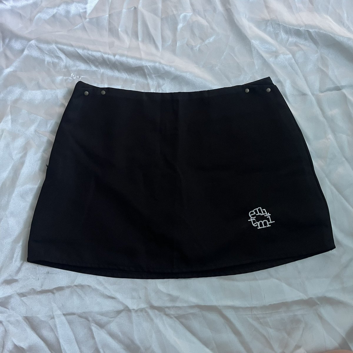 Lucky2hh's tweet photo. 50 ฿ size m กระโปรง+กางเกงแค่ลองซักแล้ว
50฿ อก 38 นิ้ว
30฿ เอว 28 นิ้ว
30฿ size s กระโปรง+กางเกง https://t.co/Eh2Ep1Y0h3