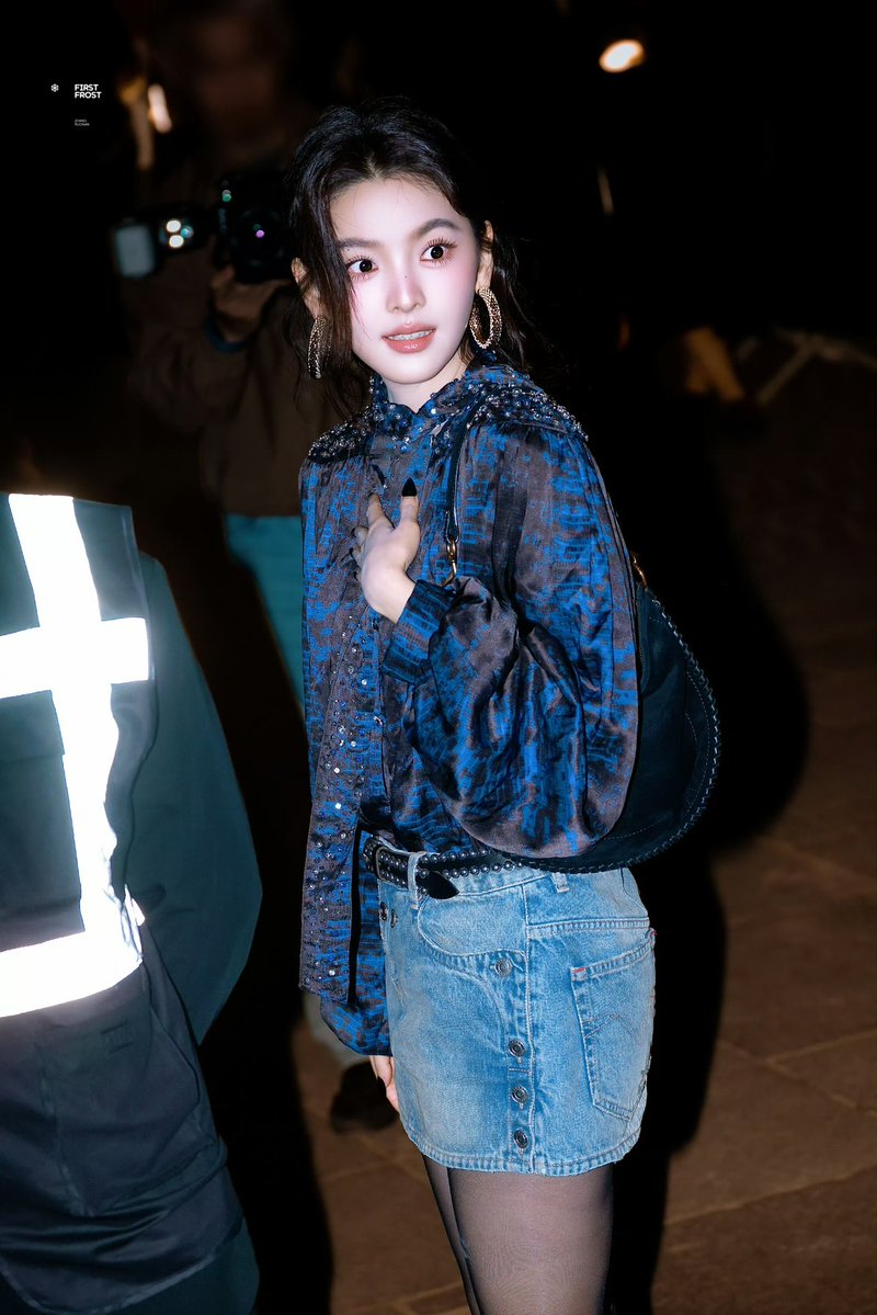 rruonans's tweet photo. Zhang Ruonan’s fansite shares new snaps for Isabel Marant at Paris Fashion Week
©-First_Frost-章若楠
#ZhangRuonan #ZhangRuonanxIsabelMarant #IsabelMarantSS27 https://t.co/hme74HrJis