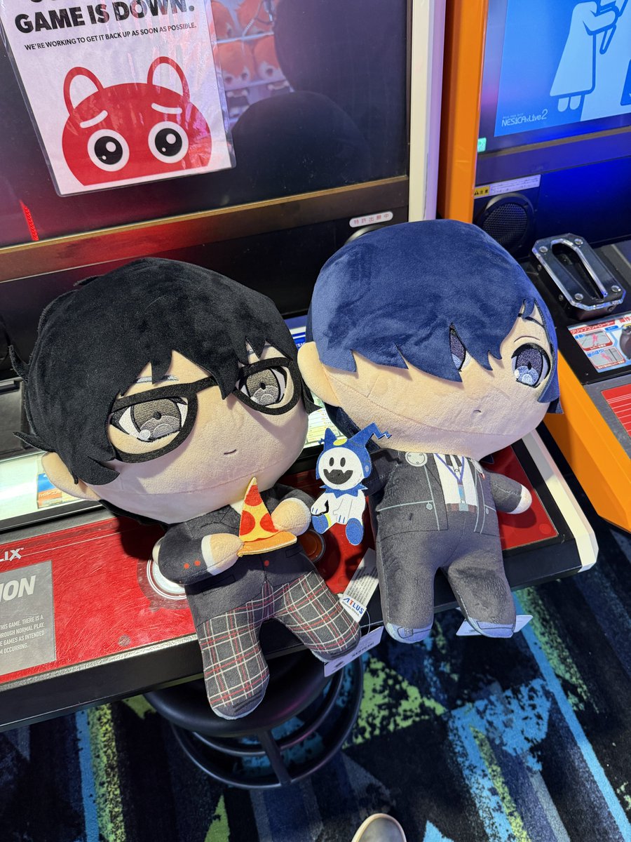 GtoTheNextLevel's tweet photo. Less than 10 tries for all three. I’d say today’s @Round1USA Persona 30th Collab was a success! They didn’t have all the crane prizes yet but I’m still happy~ #SegaCreator @Atlus_West https://t.co/3Pcv1jMJCj