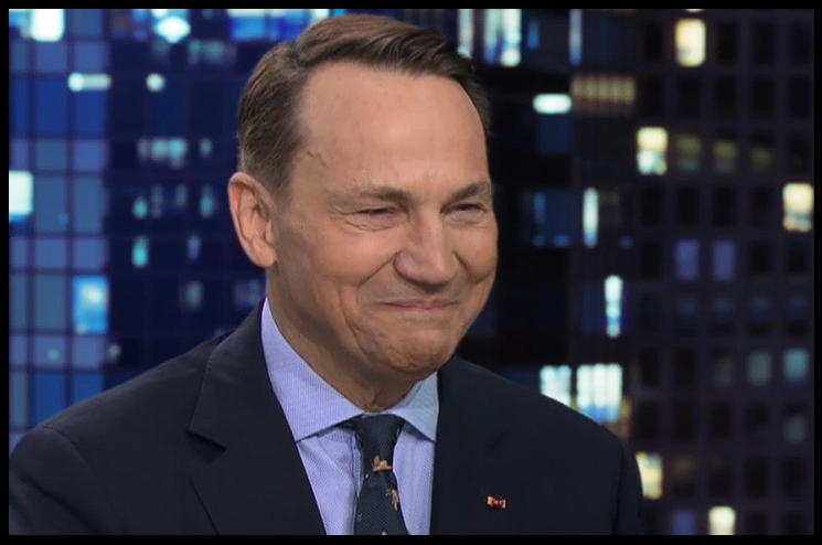 _DiabelStockton's tweet photo. Uwielbiam humor min. @sikorskiradek 
- Czy Donald Trump zakończy wojnę z Iranem? - Monika Olejnik
- Zakończył już 40 razy - min. Sikorski
- Czy zakończy 41 raz?
- To już zależy od Iranu. https://t.co/GsbLR4V7cb