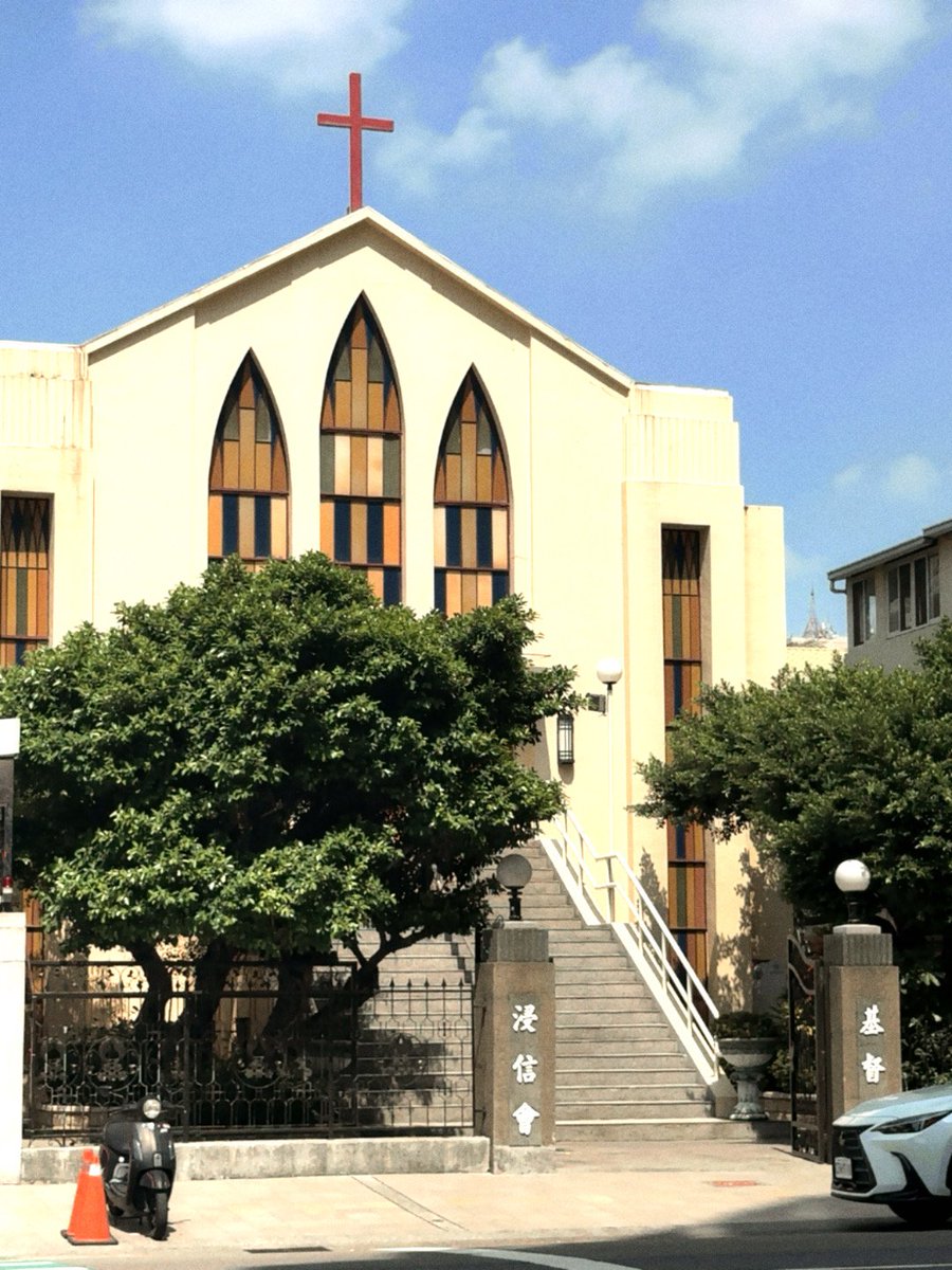 SAIFULHAQUER's tweet photo. 台湾は本当に暑すぎます。🥵 https://t.co/YigK2Y8Aie