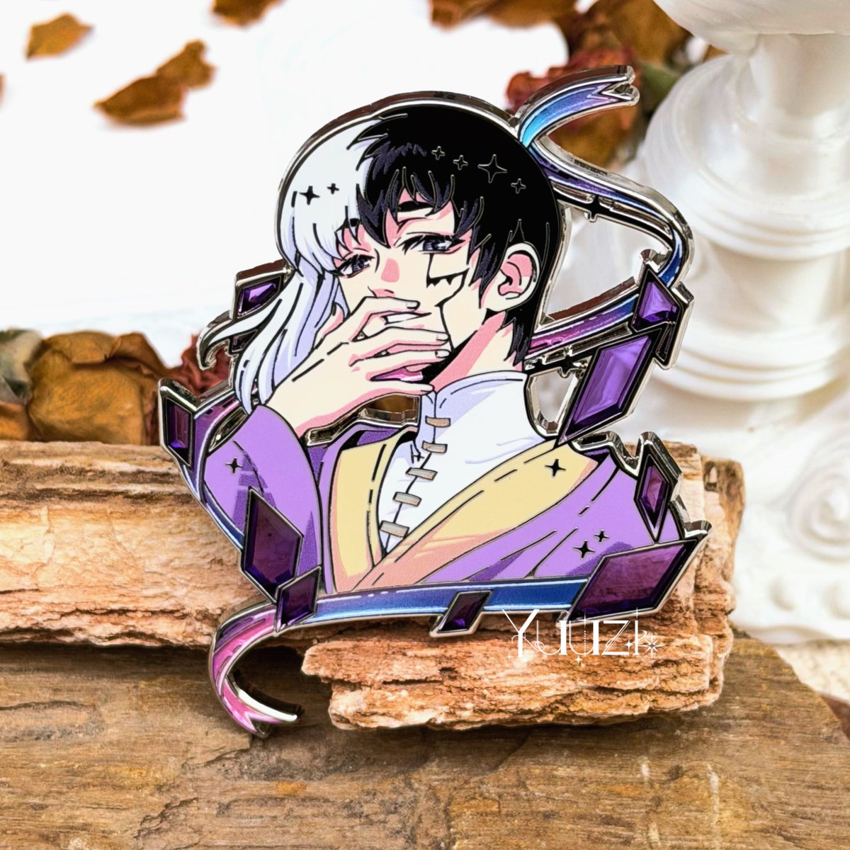 cc_notfound's tweet photo. Super happy these pins are done with bulk manufacturing o(｀ω´ )o 
They are even prettier than I expected! https://t.co/mGsdNXa9D6