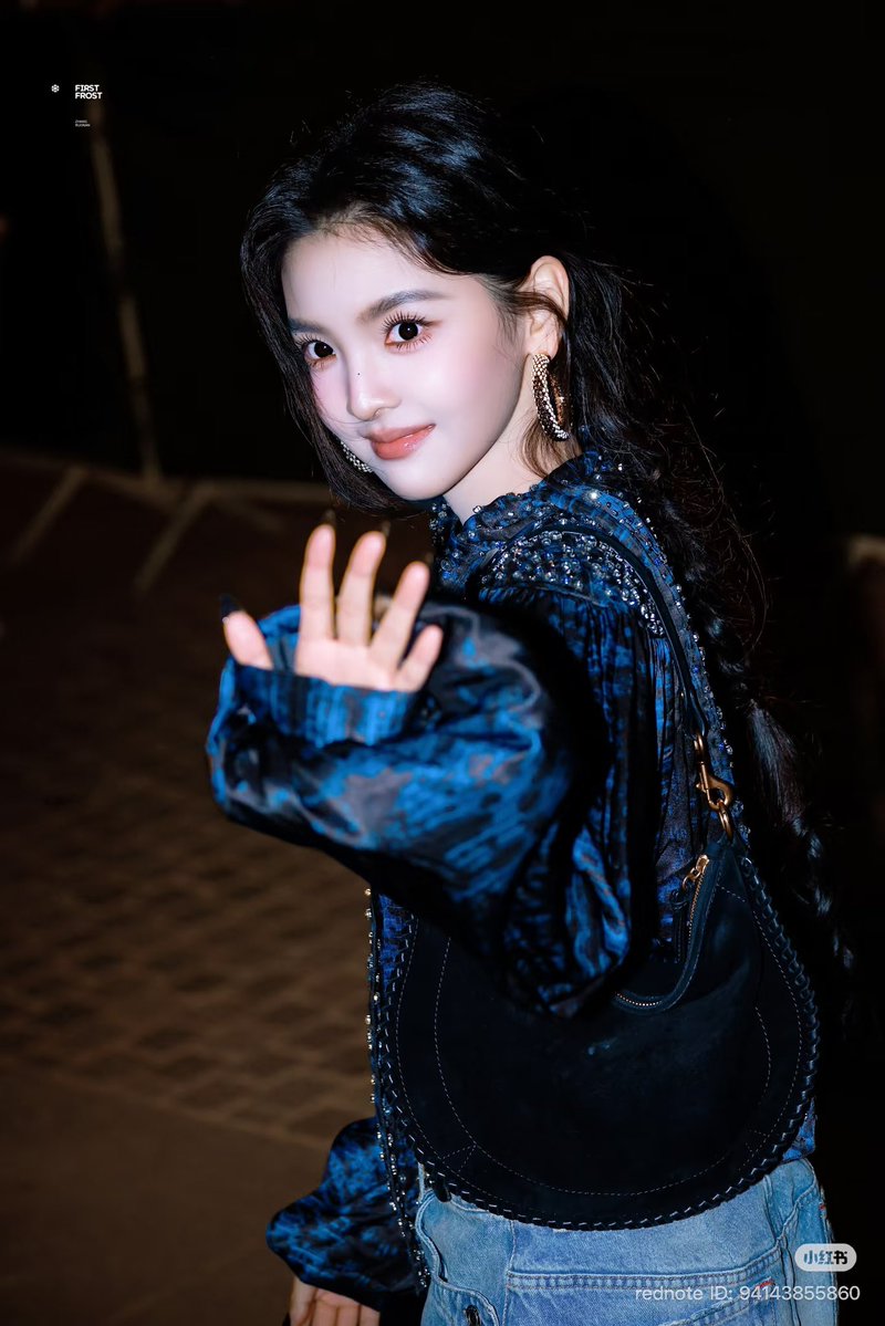 ZhangRuonanth's tweet photo. บ้าน First Frost ไม่เคยทำให้ผิดหวัง ถ่ายแสงกลางคืนโคตรสวย ✨ https://t.co/mp4hMEWXMt