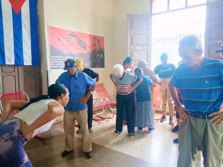 LiliamPinar's tweet photo. Actividades por el día del adulto mayor en  #PinardelRío 
Cuidemos a nuestros abuelos !!!  #CubaPorLaVida https://t.co/unYvcMCr1p