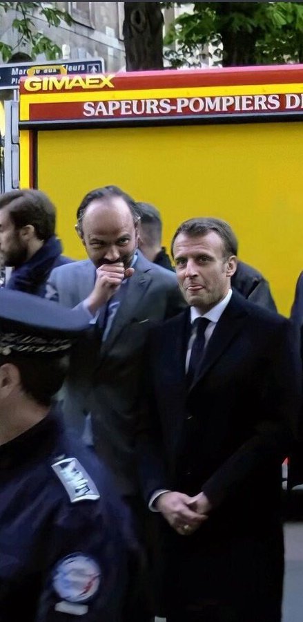 BabvicoVic's tweet photo. @FranXavConsoli Racaille d'en haut et d'en bas complète ! surtout groupuscule à visages cachées ? tout en noir en bandes organisées dans toute la france !!! généralement plusieurs fois dans l'année sur au moins 20ans voir plus.. ANTIFA (antifrance) collabo avec l'état. https://t.co/5oDVcovkKQ