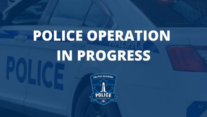 HfxRegPolice's tweet photo. Police operation in progress

Police are conducting an operation in the 50-100 block of Caledonia Road in Dartmouth in relation to an ongoing investigation.

Caledonia Road between Main Street and Kennedy Drive is closed to vehicle and pedestrian traffic.

There is a large police presence and the public is asked to avoid the area.

-30-