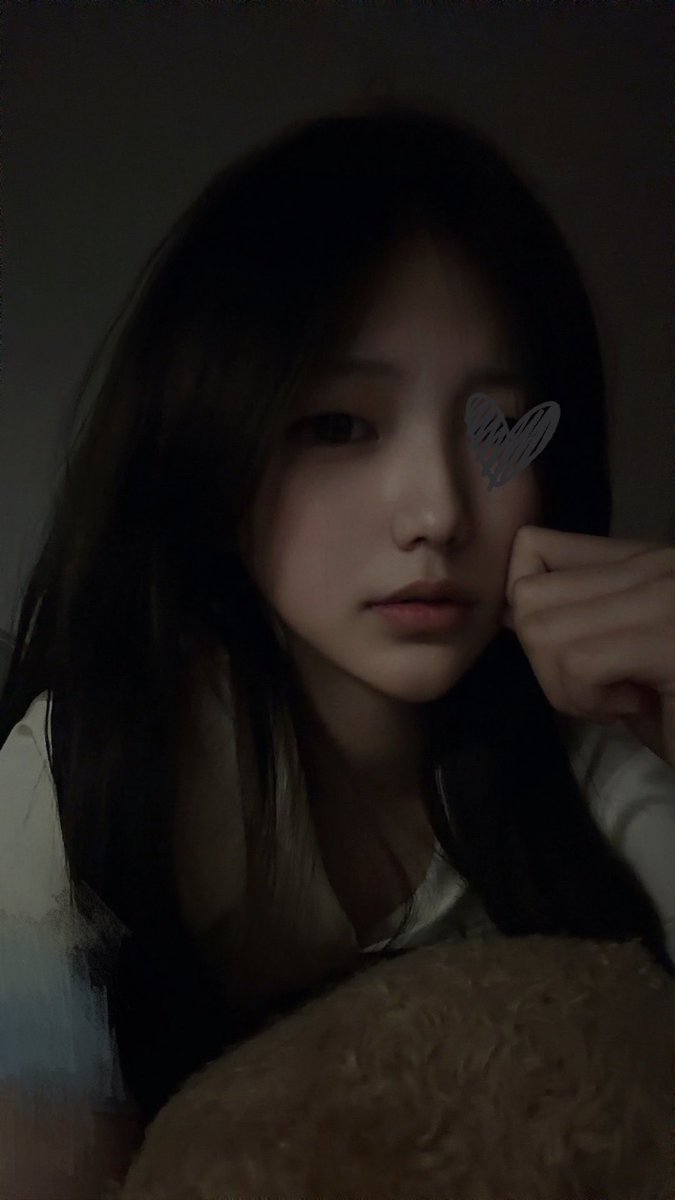 yuri3496137125's tweet photo. 对我好疏远是怎么啦？ https://t.co/zG801a5Hy9