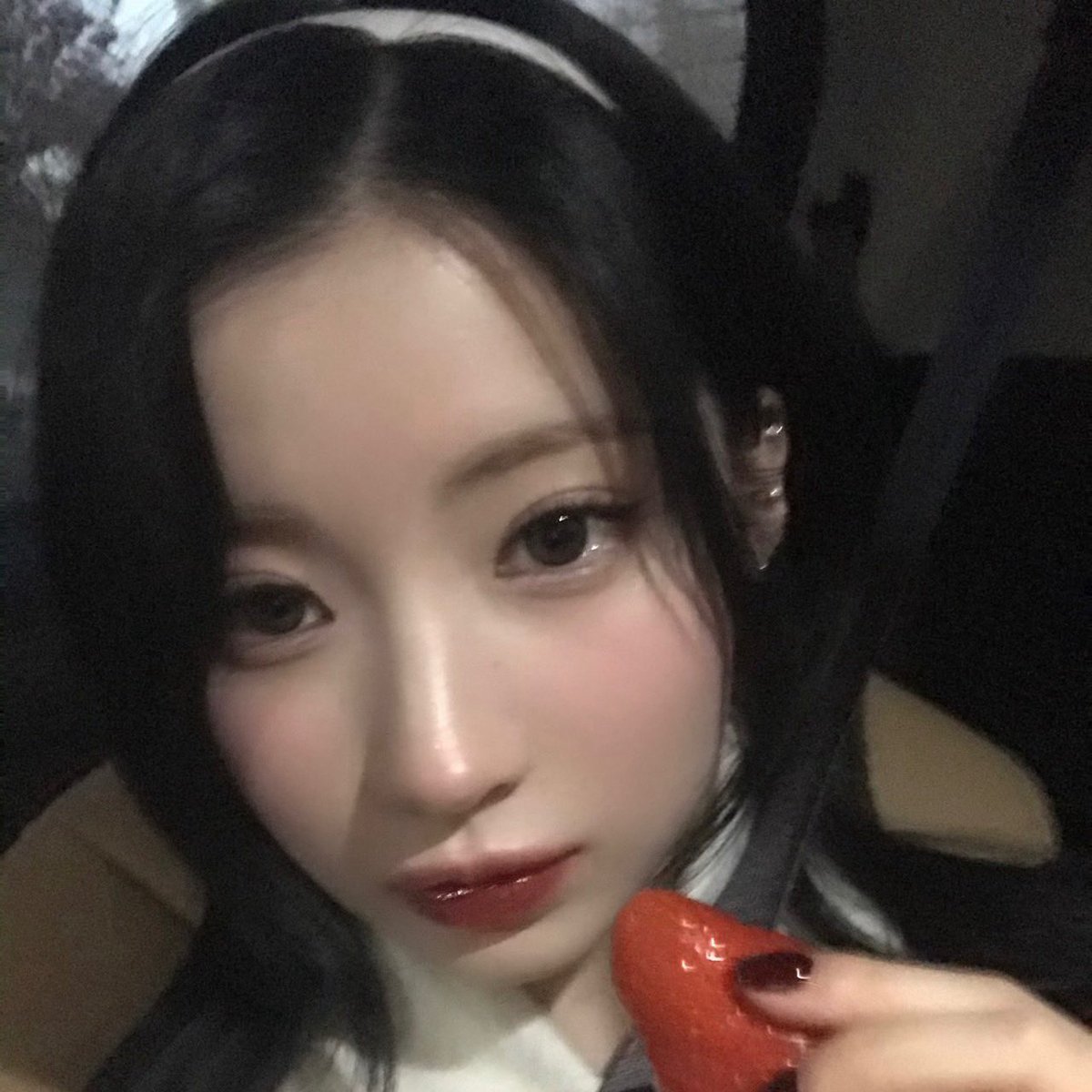 brrruhacesaaa's tweet photo. 🍓 ✦   彡   ✦ https://t.co/66riT7TjkV