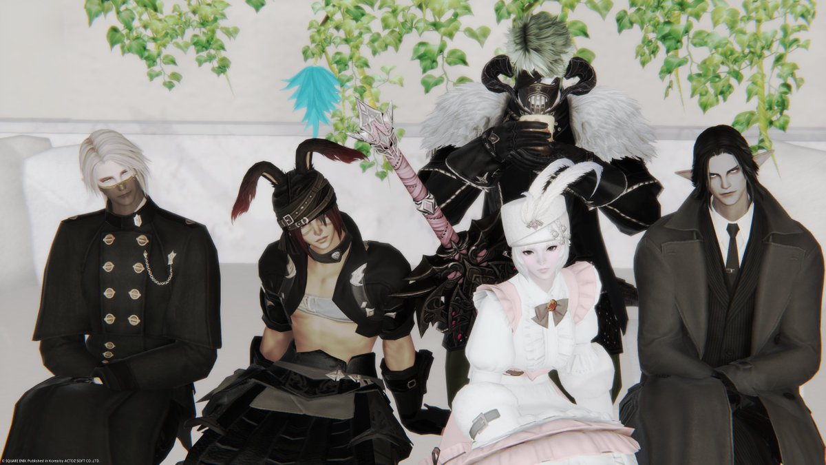 loloool000's tweet photo. 가족사진 https://t.co/0JP7cBeijf