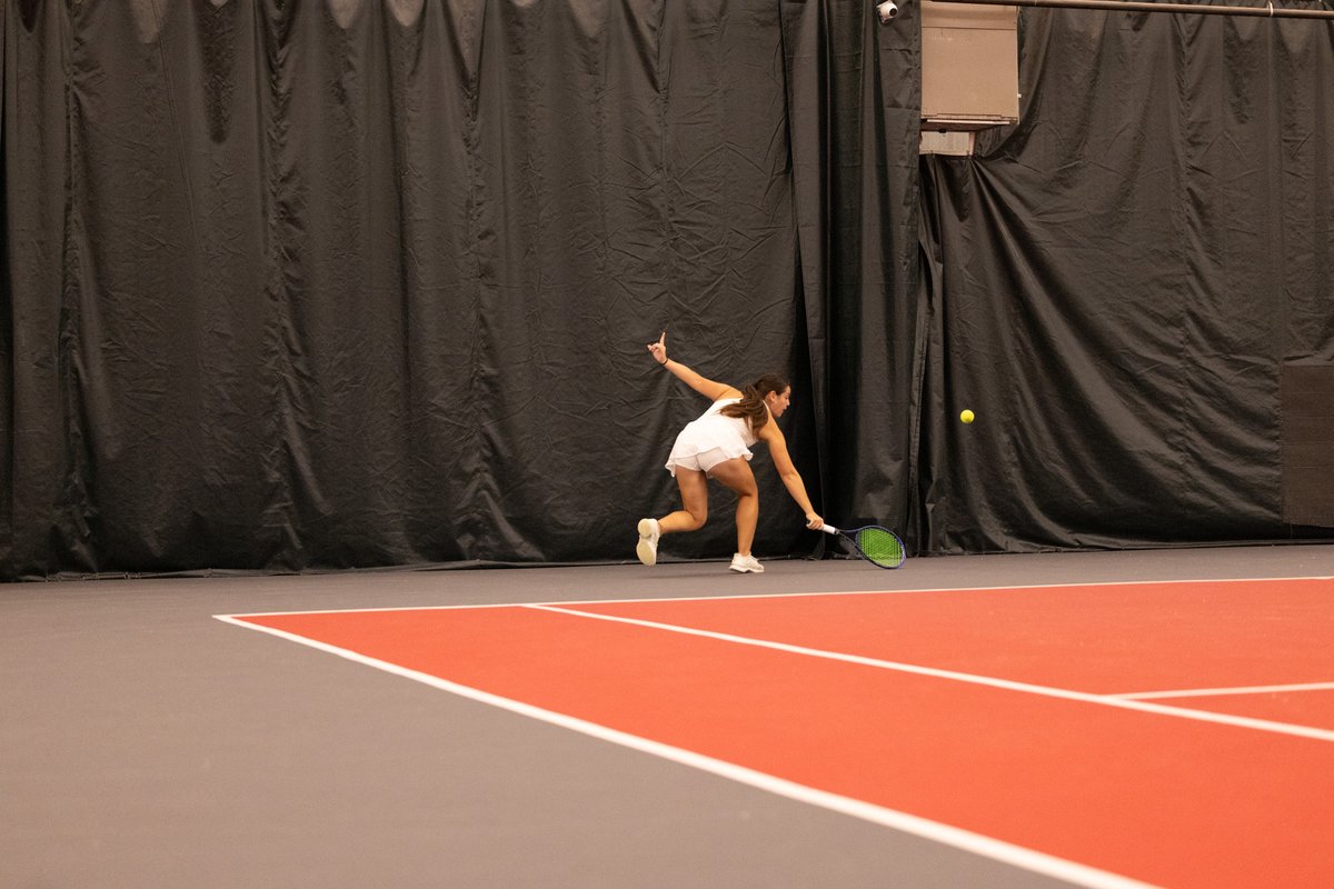 OmahaWTEN's tweet photo. We play tennis this weekend!

#ForThe402 https://t.co/vkRO6qQuhM