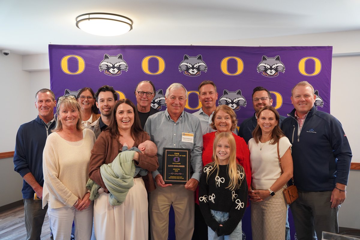 oconschools's tweet photo. We are honored to induct Dave Schlosser into the OHS Athletic Hall of Fame! ππ Schlosser played Baseball & Basketball from 1970-1973 & Football from 1970-1971. Thank you Dave for your dedication and excellence within the athletic community! π¦#OconPride #OconDriven #Oconomowoc https://t.co/XKPCs3AuKM