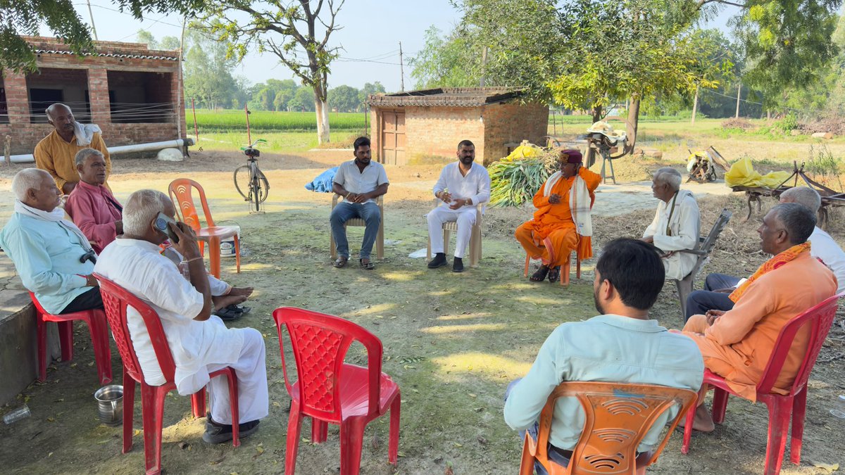 bjpvivek6111's tweet photo. विकासखंड भेंटुआ के ग्राम पंचायत भीमी निवासी श्री दिलवंत सिंह जी श्री गया जगन्नाथ जी की पावन यात्रा के पूर्व आयोजित कार्यक्रम में सम्मिलित होकर उनके सुखद, मंगलमय एवं सफल यात्रा की कामना की। https://t.co/pRARXyJWzZ