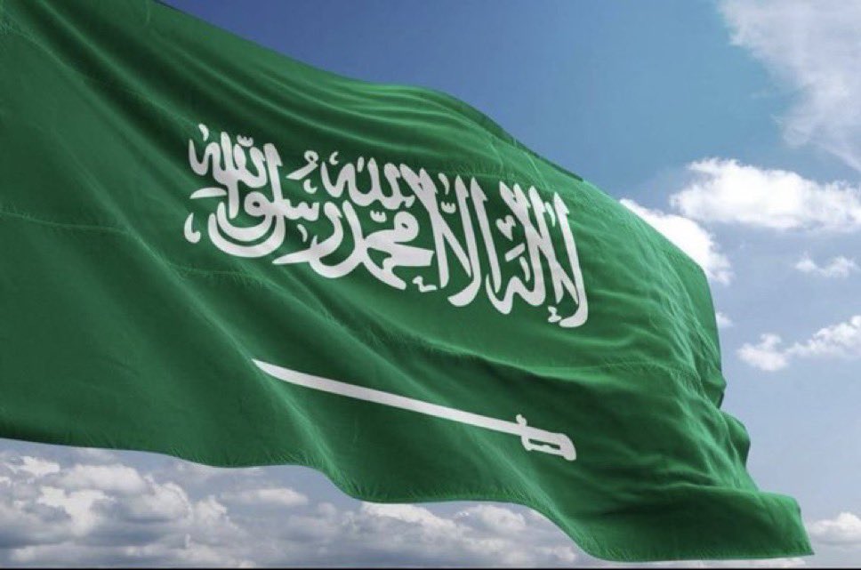 Siyada_2030's tweet photo. @kbsalsaud @missdior456 🔹
كلنا على يقي يا صاحب السمو بأن أمن المملكة والمنطقة في أيدٍ أمينة بحفظ الله أولا ثم بيقظة قواتنا المسلحة الباسلة وجاهزيتها الدائمة. 
حفظ الله وطننا وقيادتنا وأدام على بلادنا أمنها وعزها واستقرارها
. https://t.co/V9VZIwH0AH