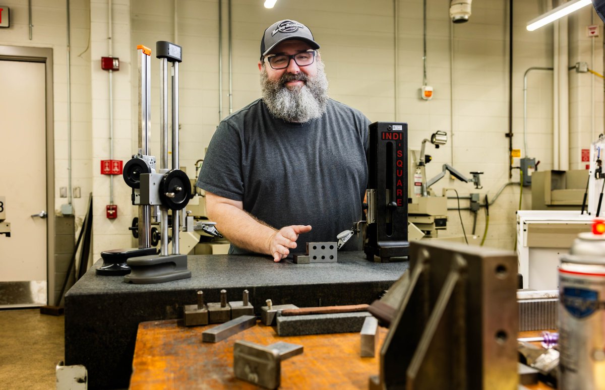 FoxValleyTech's tweet photo. October is #ManufacturingMonth! 🏭

We're celebrating the students, alumni and industry partners helping drive innovation and strengthen our workforce. https://t.co/YWYsEvBUYa