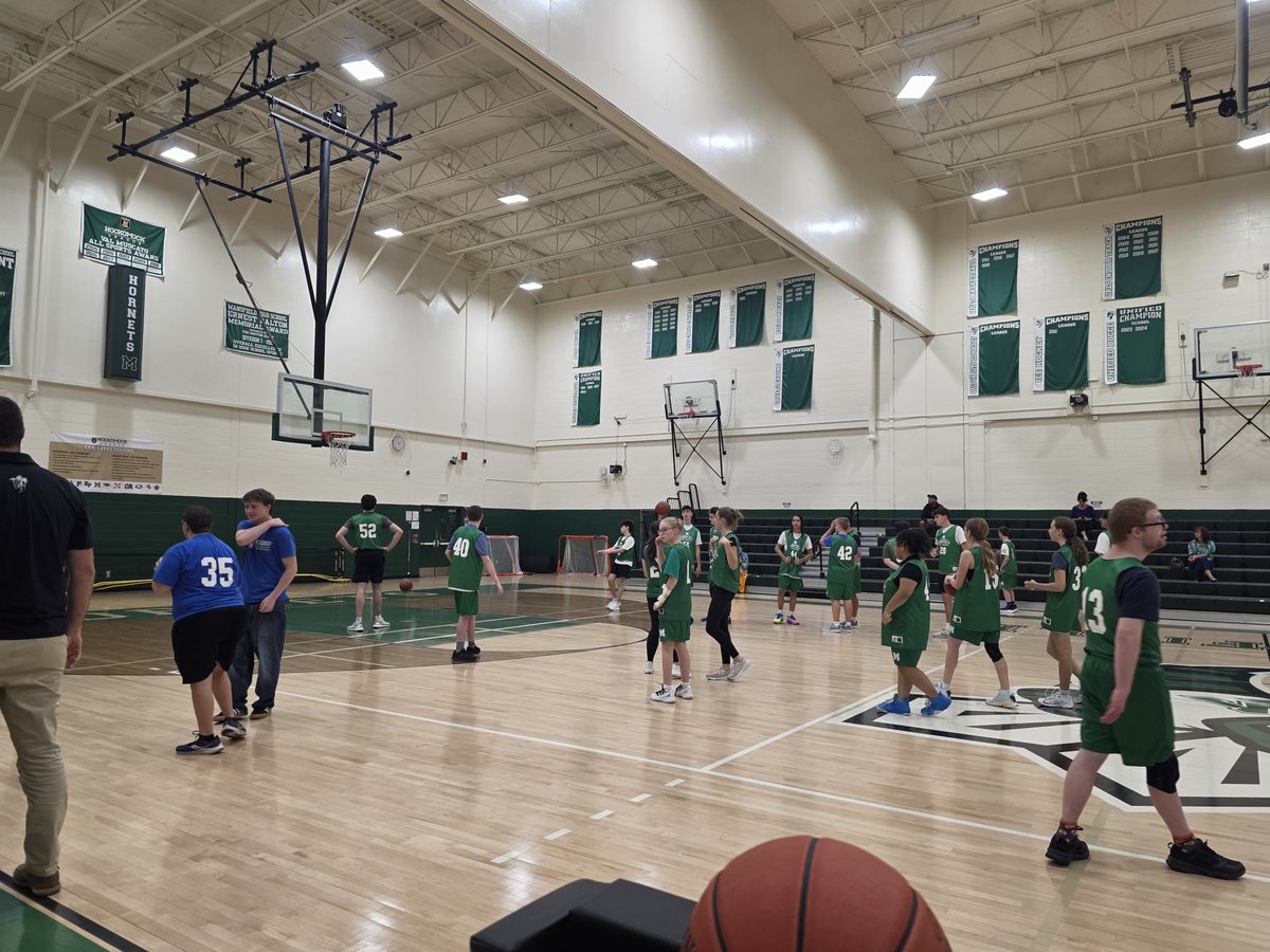 MHSAthletics22's tweet photo. Unified Basketball, Mansfield vs Attleboro!!! Let'sGoooooooooo!!!!!
#HornetPride https://t.co/gOUvIsTCmg