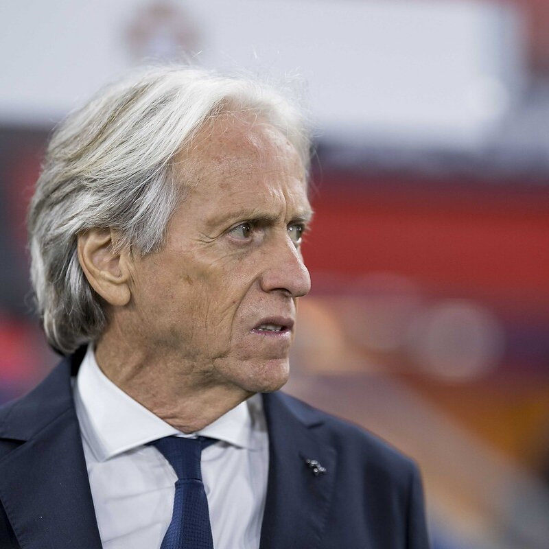 kralsports__'s tweet photo. Jorge Jesus: Son maçın ardından her şeyi açıklayacağım. Futbolda yıllar geçirdim, farklı şeylere sebebiyet verecek bir şey yapmadığımı biliyorum. Norveç maçından sonra bu konuyu konuşacağız, sakladığım ya da kaçtığım bir şey yok. https://t.co/vSvDf0aNzd