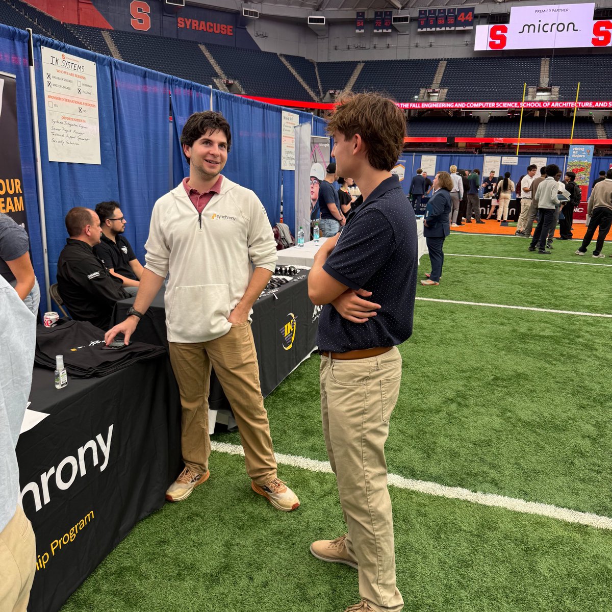 iSchoolSU's tweet photo. iSchool students chatted and networked with employers including Synchrony, Micron, Epic, National Grid and Chobani at Syracuse’s career fair in the Dome. We also spotted some familiar faces: iSchool alumni back on campus representing their companies! https://t.co/2wvbR92n8C