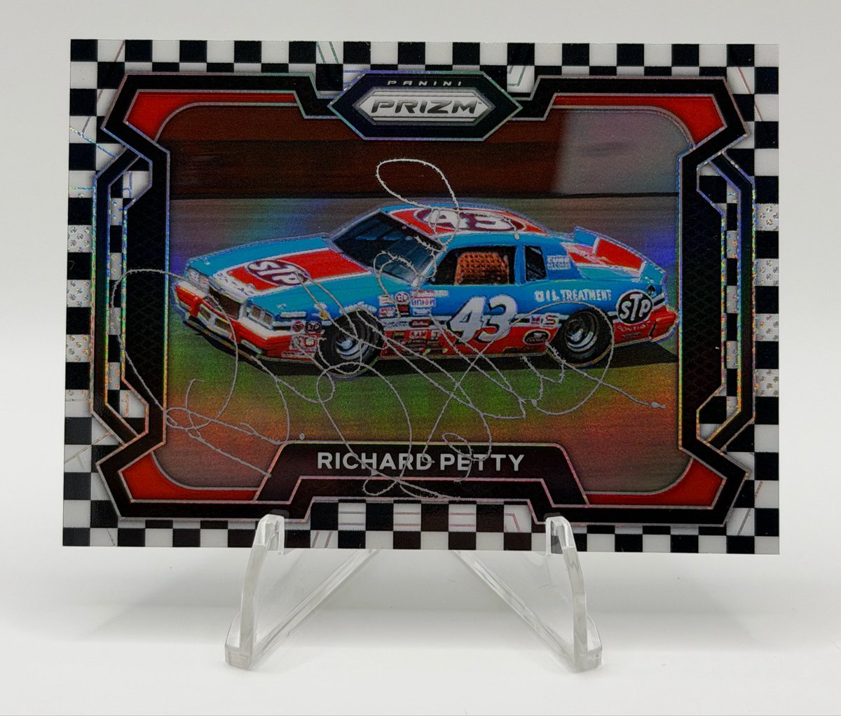 spennyscards10's tweet photo. Some #TTM success! Sent the legend @therichardpetty cards to his museum and he kindly signed and returned them in less than two weeks 🔥🔥

Probably could have sent paper/cardboard stock cards for the ink pen to come out better but still awesome! 🏁 S/O to @Wabigama for the idea https://t.co/Nx0vQ2kgBG