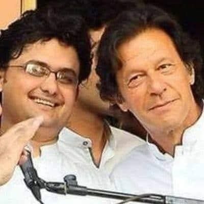 jokkeerrr2's tweet photo. تلاش گمشدہ 🚨
تحریک انصاف کے سینٹر فیصل صاحب اگر کسی کو ملیں تو انکو بتائیں جس کے نام پر سینٹر بنے ہو اس کے لیے 4 اکتوبر کو نکلنا ہے https://t.co/mjuIvGAV5H