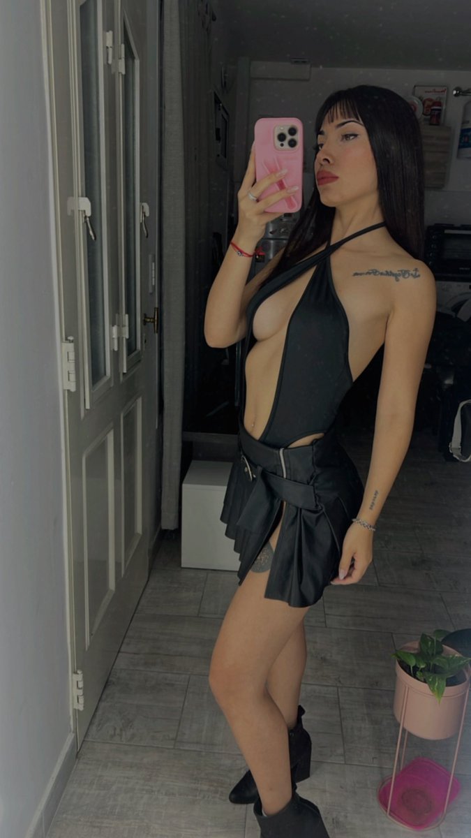 matsoukanicole's tweet photo. Καλό βράδυ να έχουμε 🤭💕 https://t.co/jmFnaGXGIl