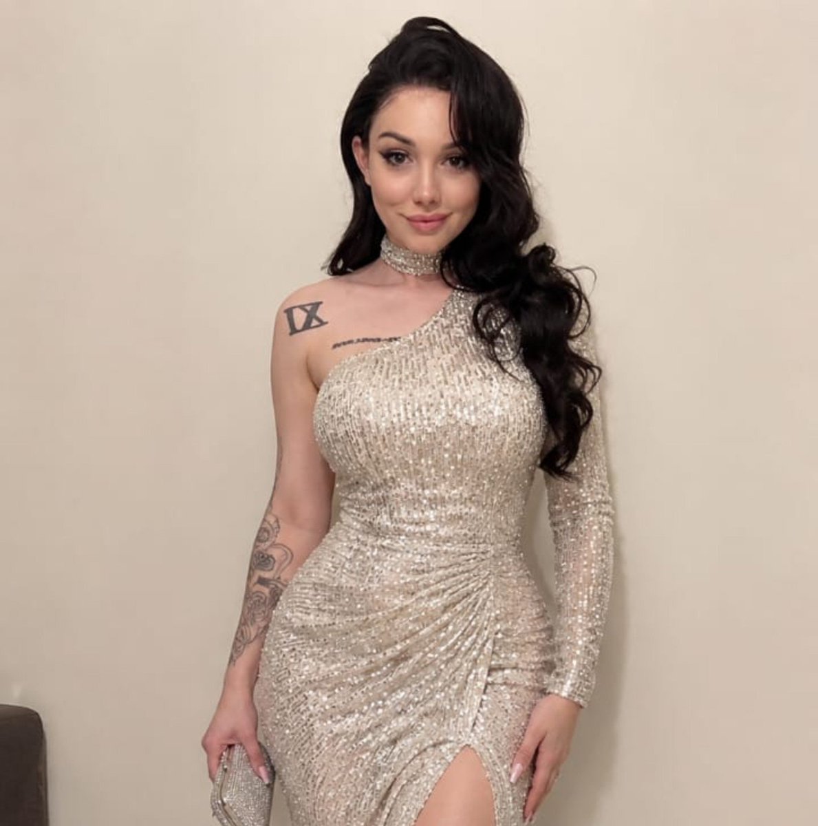 SkylarCoopp's tweet photo. I'm a trans woman looking for a someone geniue and sincere 
Don't feel shy say hi https://t.co/CeuPtupO2O