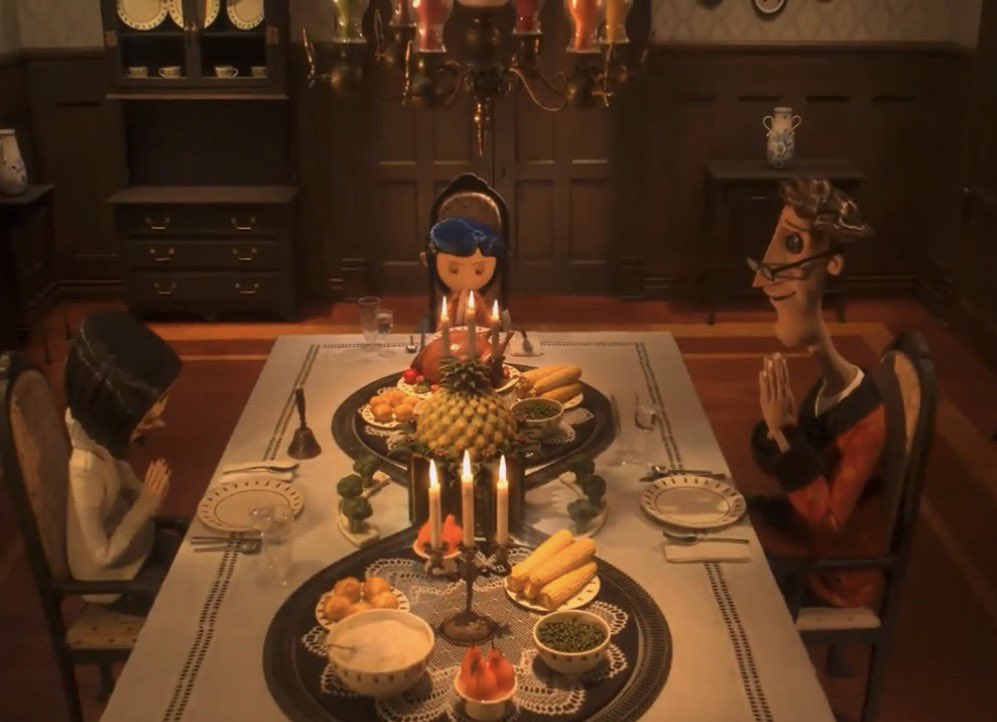 bearberryvee's tweet photo. part of me still wishes i could eat the food from coraline https://t.co/rXub3rAQEj