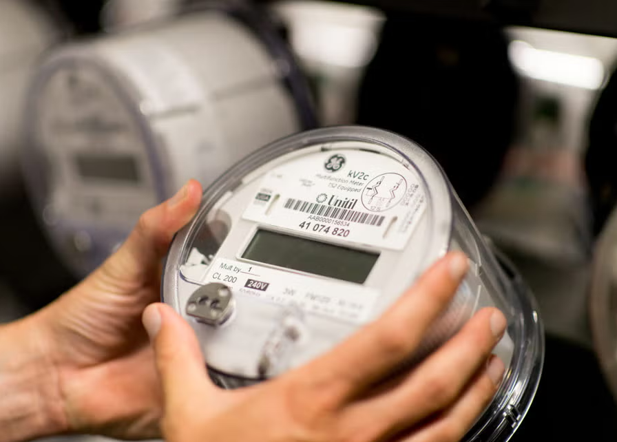 Unitil's tweet photo. Attention Rockingham County, NH customers! Your electric meter is getting an upgrade! 💡 

Please visit our website for more information!

https://t.co/ttFZ2VmTy5 https://t.co/3jriUS3xNu