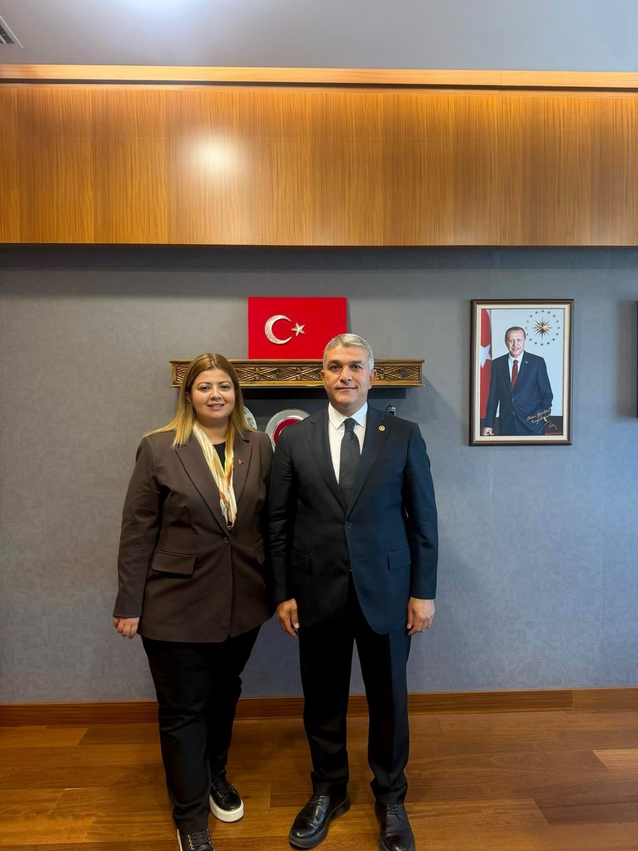 avfatmagulcalim's tweet photo. 📍TBMM

Milletvekilimiz Sn.Adem YEŞİLDAL’ı Gazi Meclisimizde ziyaret ettim.

Sayın Milletvekilimize Hatay’ımız adına yürüttüğü kıymetli çalışmalar ve destekleri için teşekkür ediyorum.

Yeni yasama yılının ülkemiz ve milletimiz için hayırlı olmasını diliyorum.

@ademyesildal https://t.co/B8oshbAPXn