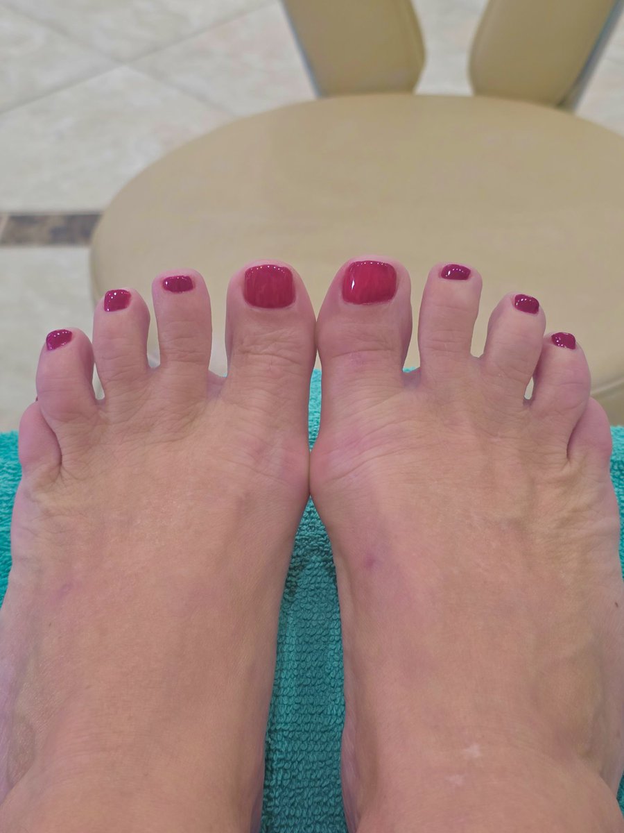 mctplx1's tweet photo. Got my little piggies pampered 🐷🐷

You know who you are!!  Thank you so much for spoiling me!!!😘😘😘😘 https://t.co/7zrTa6d5E8