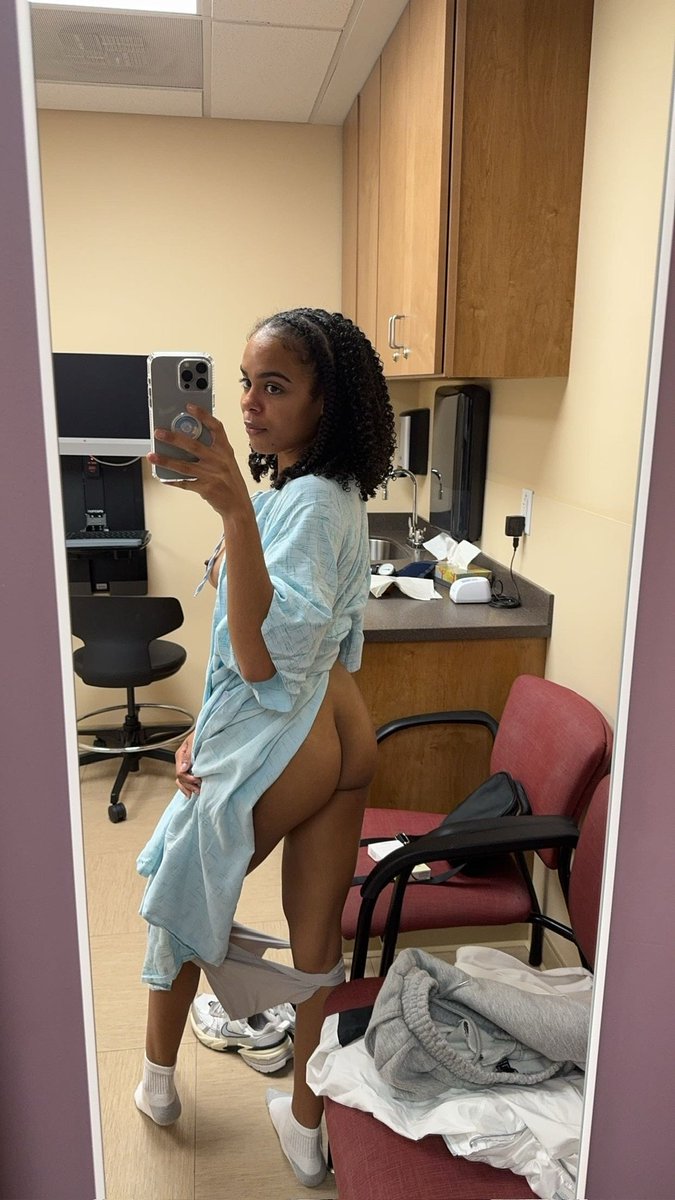 SixLmax's tweet photo. Lightskin bop 🥴😍😍 #irlsubmission #exposed #sharinggf
#submission #sissy
#beta #cucked #irl #cuckhold #bop #cucked #submissions #goon #gooner #cucky https://t.co/fFNoJfIdD6