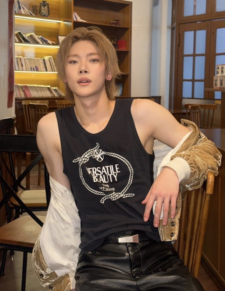 kpopachillean's tweet photo. CYE Jang Yeojun
#장여준 https://t.co/kRv3zd3HaU