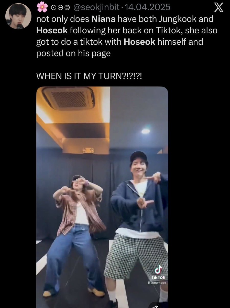 TmiTwo's tweet photo. I won’t even accuse him, but I think it’s strange that he’s asking a young girl to teach him something.
 I’m even more outraged that ARMYs are trying to pass it off as fake acc 🤦🏻‍♀️- he collabed with her and commented on her videos,  you can find all of it with a simple search 🤦🏻‍♀️ https://t.co/CArdwVpAYN