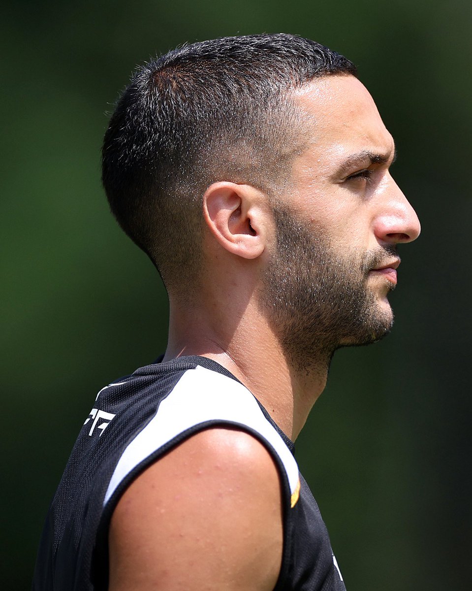 Botafogo's tweet photo. 🧠⚽️ #VamosBOTAFOGO 

📸 Vítor Silva/ BFR https://t.co/BCXiEh80Zy