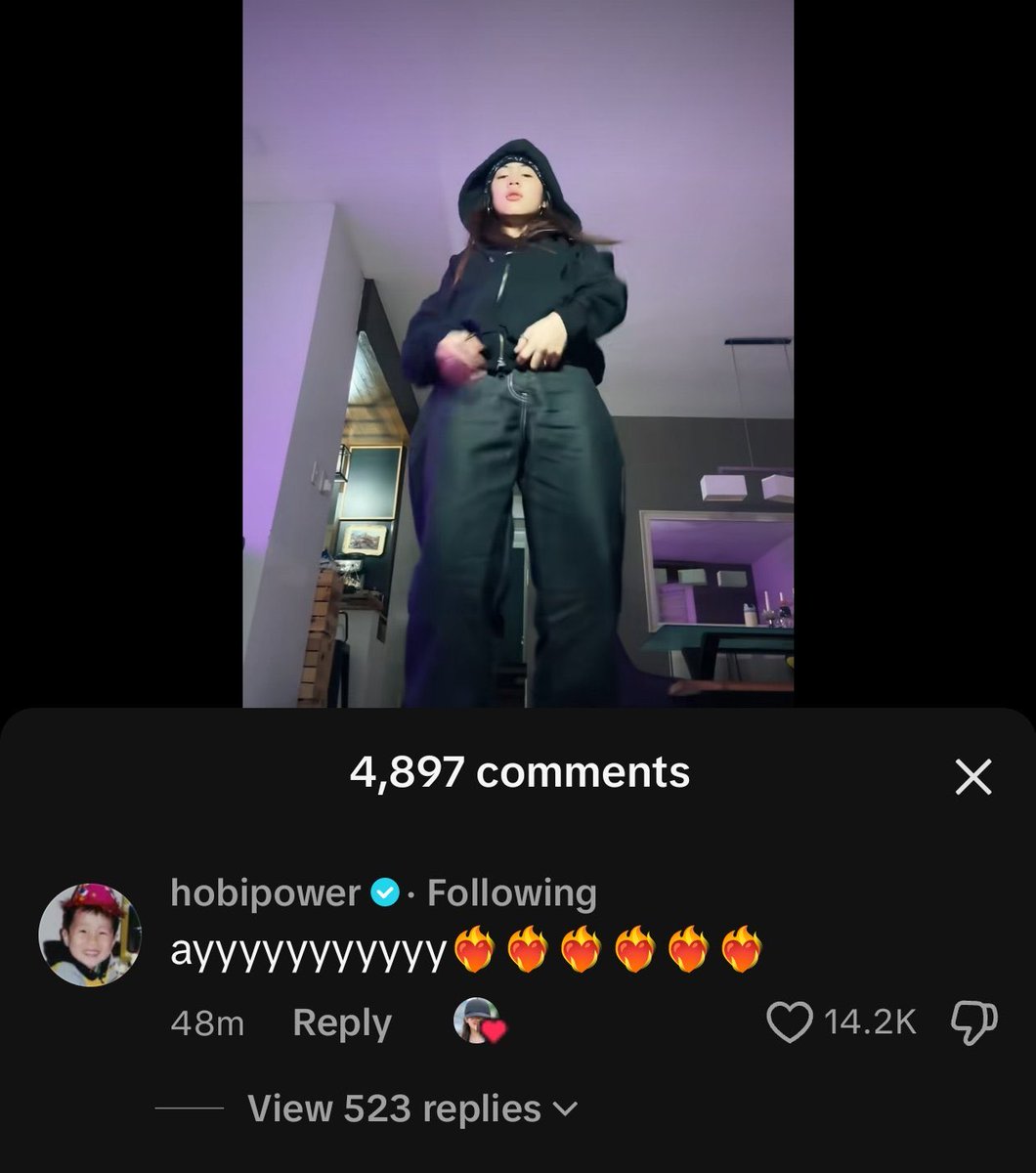 TmiTwo's tweet photo. I won’t even accuse him, but I think it’s strange that he’s asking a young girl to teach him something.
 I’m even more outraged that ARMYs are trying to pass it off as fake acc 🤦🏻‍♀️- he collabed with her and commented on her videos,  you can find all of it with a simple search 🤦🏻‍♀️ https://t.co/CArdwVpAYN