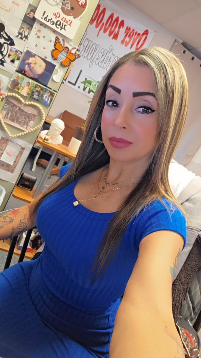 RocioPeterson's tweet photo. Happy, feliz Jueves https://t.co/bqgBVzZ1ww