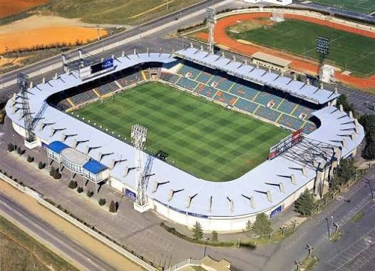 GradaBpro's tweet photo. La Copa del Rey vuelve a El Helmántico por la puerta grande.

El @SalamancaCFUDS se mete en las semis de la Copa Federación y jugará la primera ronda de la Copa del Rey frente al @RCCelta, @RCDeportivo o @realracingclub https://t.co/28tNfJQBKi