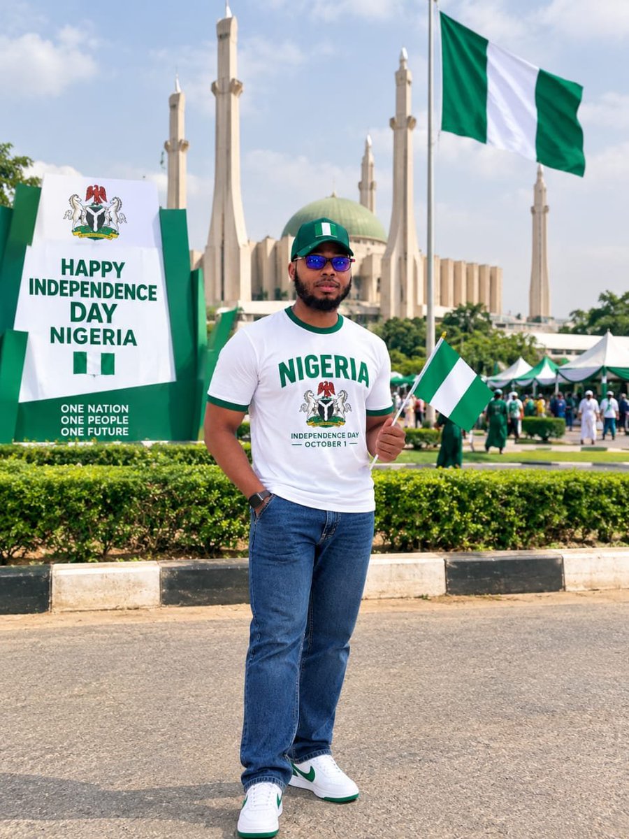 lamidoabbas1's tweet photo. 🇳🇬 Happy Independence Day to all Nigerians! 🇳🇬

May this special day remind us of the strength, unity, and rich heritage of our great nation. Wishing every Nigerian peace, prosperity, happiness, and a brighter future.

Happy Independence Day, Nigeria! 💚🤍💚 https://t.co/w9J5GROMDD