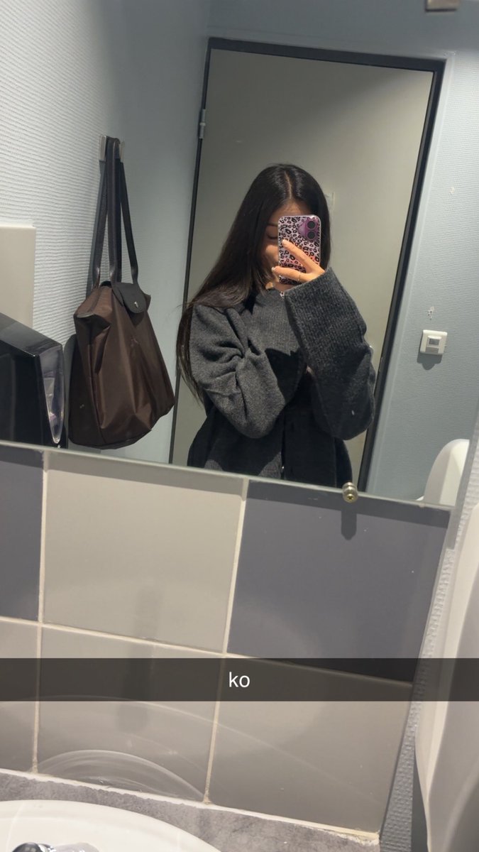 evzryoun's tweet photo. la reprise 🧘🏻‍♀️ https://t.co/RCGuPVddQE