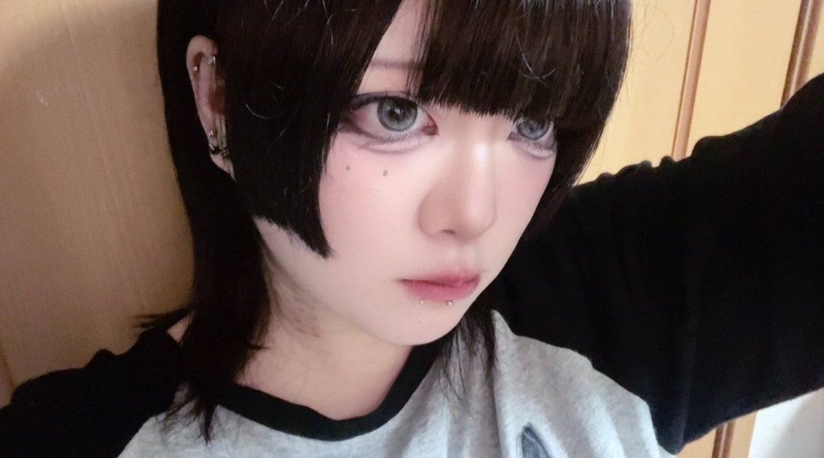 K_fuck4151's tweet photo. ガチ久しぶり〜
近況報告して〜！
てか覚えてる？
私の近況は、わかんね色々ありまくり https://t.co/Xv9q9tK50f