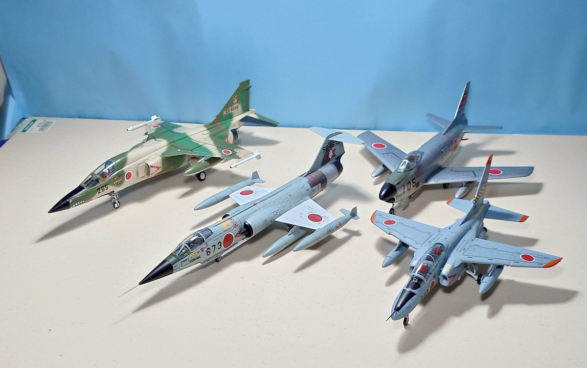 pipocyun's tweet photo. ハセガワ1/72 F-104J 完成！
積みプラ大会間に合わなかった。失敗した所を挙げればキリがないくらい不満が残る結果となりましたが、ぱっと見は良さげなので良しとします。個人的には好きな機体なのでいつかリベンジしたいなぁ https://t.co/1l05CAAFOe