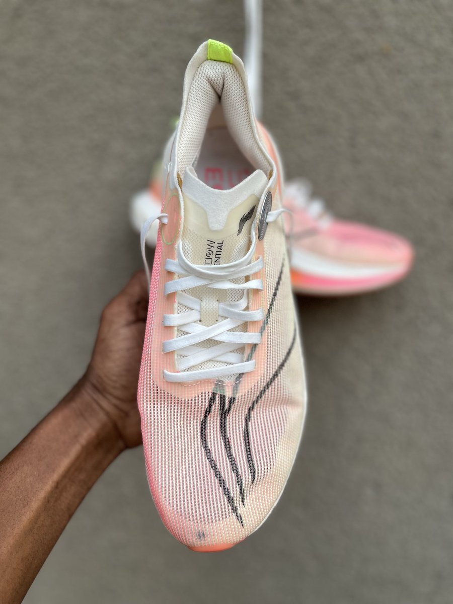 pepacza's tweet photo. Size 43
35,000 tsh 
Mtumba 
☎️0742028730 https://t.co/jhpgMhr8UG